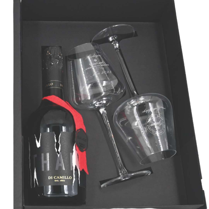 FLORENCE: Spumante met twee Italesse spumante glazen FLORENCE: Spumante met twee Italesse spumante glazen