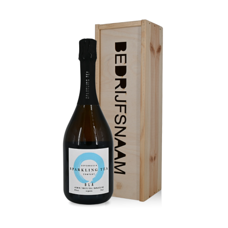 0,0% Sparkling Tea in kist met eigen bedrijfsnaam