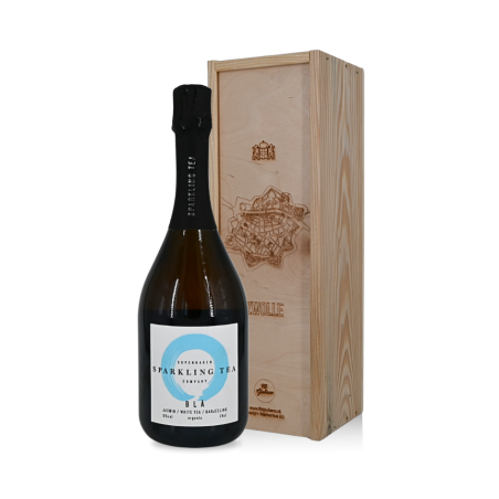 0,0% Sparkling Tea in kist met Zwolle kunstgravure