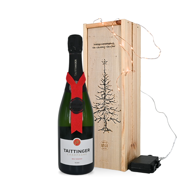 Taittinger Brut Réservé in sprankelende kerstboomkist Taittinger Brut Réservé in sprankelende kerstboomkist