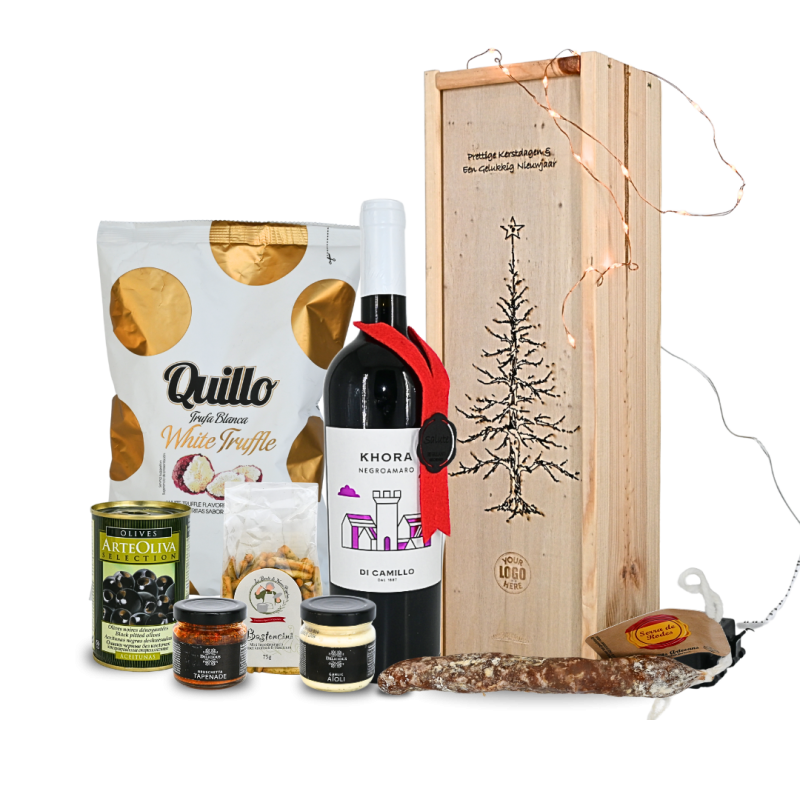 Kerstpakket TURIJN met gravures: kerstboom, bedrijfslogo en tekst Kerstpakket TURIJN met gravures: kerstboom, bedrijfslogo en tekst